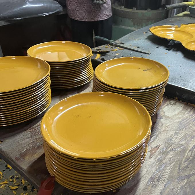 Double Color Melamine Tablewares Urea Formaldehyde Moulding Powder 0