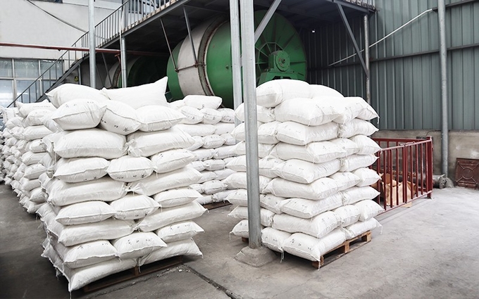 Customized New Granulated Urea Moulding Compound Environmental Friendly 3