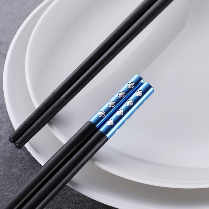 Reusable Personalized Black Plum Drill Alloy Chopsticks Plastic SGS Certification 0