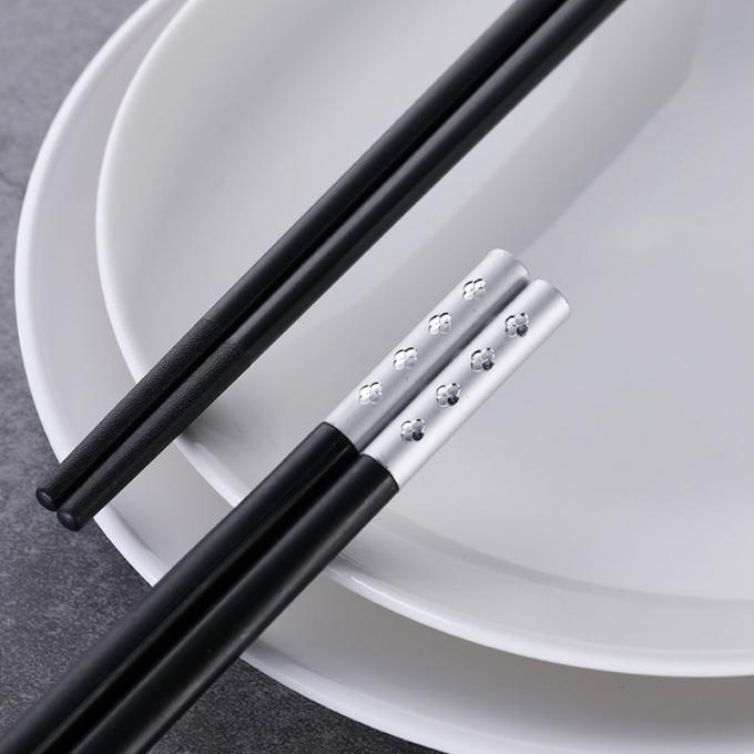 Reusable Personalized Black Plum Drill Alloy Chopsticks Plastic SGS Certification 2