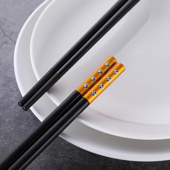 Reusable Personalized Black Plum Drill Alloy Chopsticks Plastic SGS Certification 4