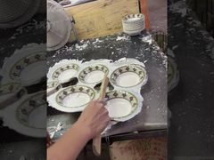 Melamine dinner ware